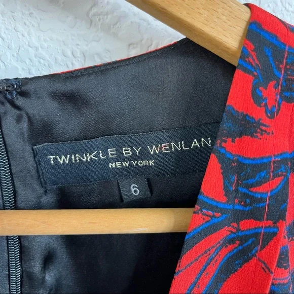 Twinkle by Wenlan Red Silk Floral Ruched Tie V Neck Dress - Picture 7 of 9